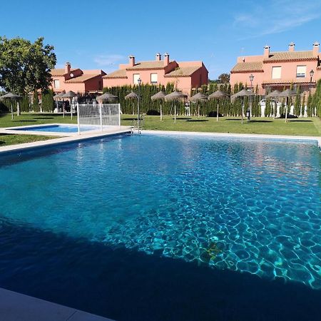 Villa Aznalcazar Sanlucar la Mayor Luaran gambar